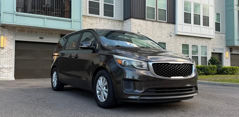 Kia Sedona 2016