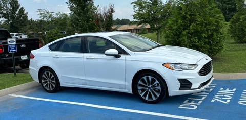 Ford Fusion 2020