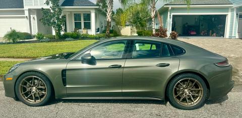 Porsche Panamera 2022