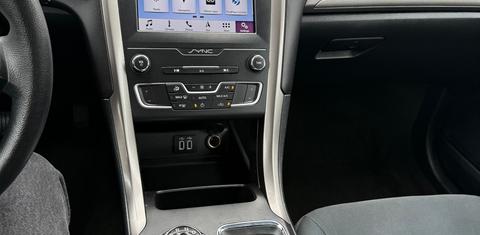 Ford Fusion Hybrid 2019