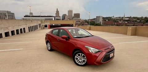 Toyota Yaris iA 2017