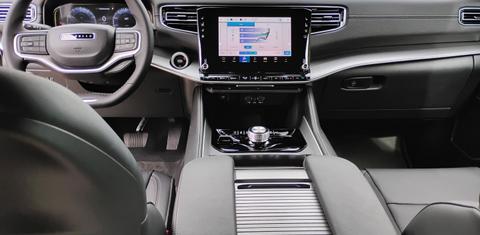 Jeep Wagoneer L 2025