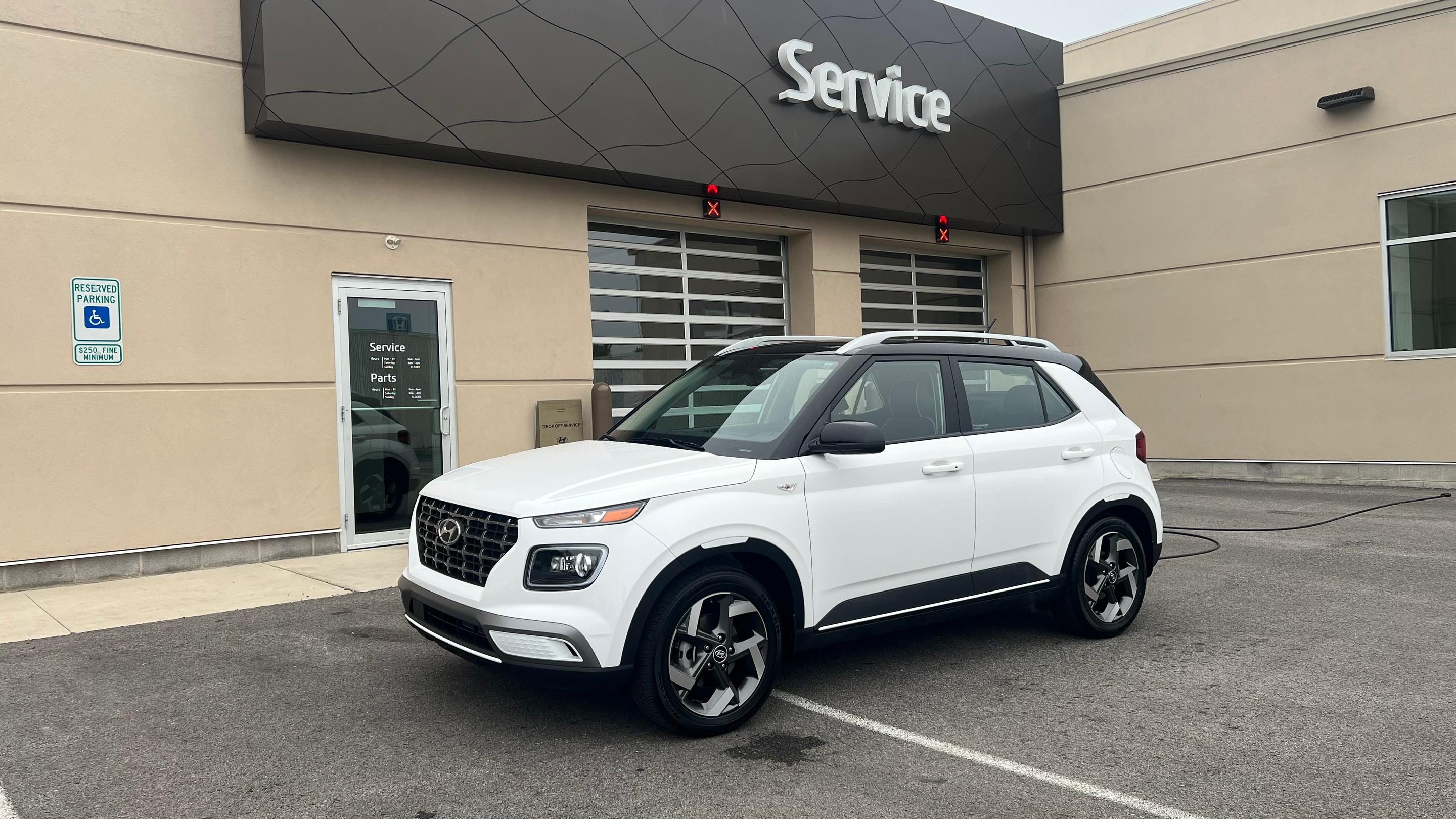 Hyundai Venue 2023 in Maple Heights, OH