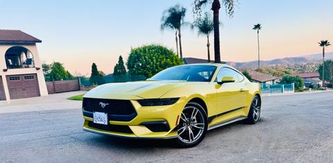 Ford Mustang 2025