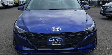 Hyundai Elantra 2022