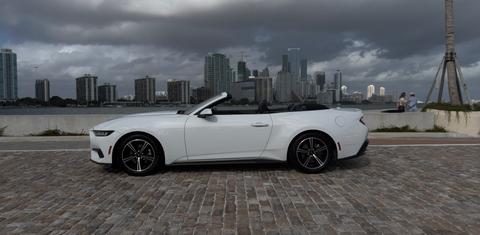 Ford Mustang 2024