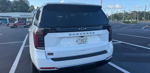 Chevrolet Suburban 2026