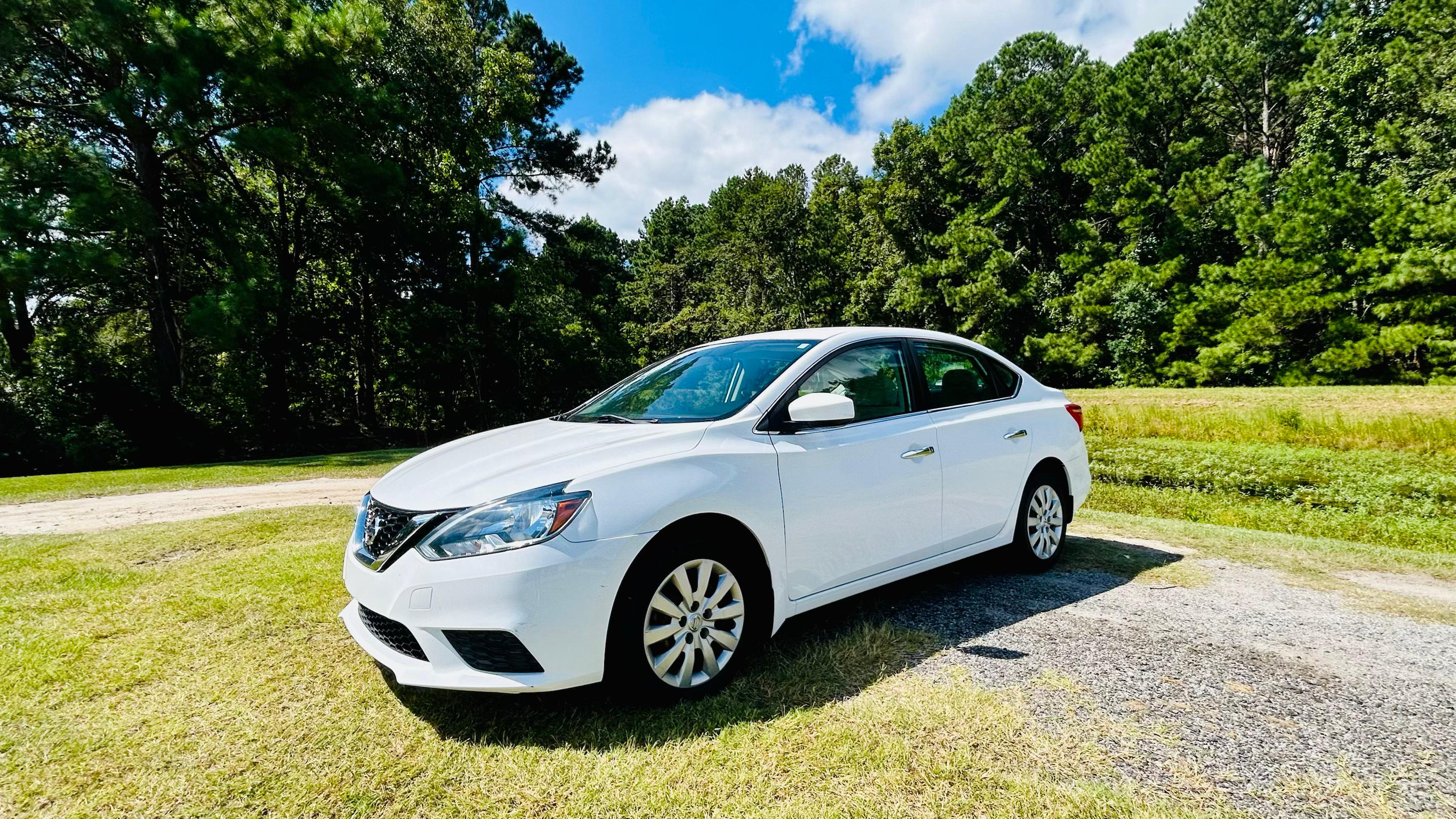 Nissan Sentra 2017 in 
