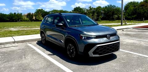 Volkswagen Taos 2025