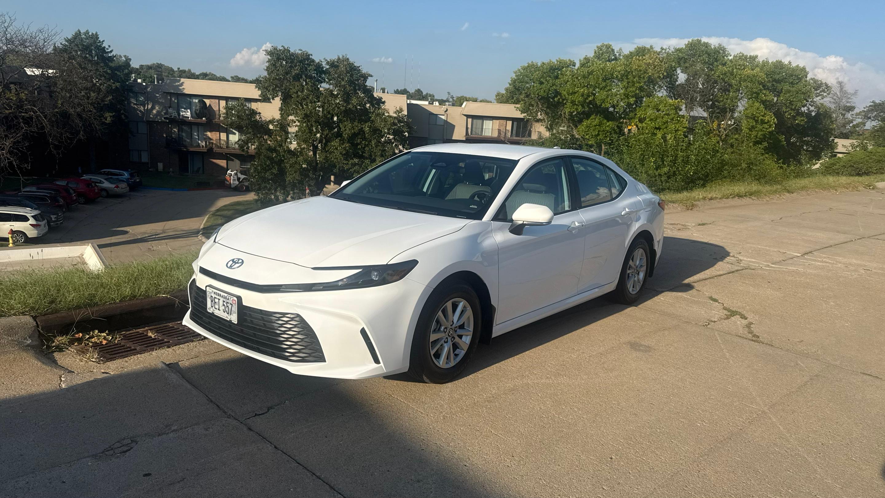 Toyota Camry Hybrid 2025 in Omaha, NE