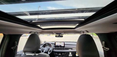 Mitsubishi Outlander 2026