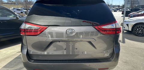Toyota Sienna 2020