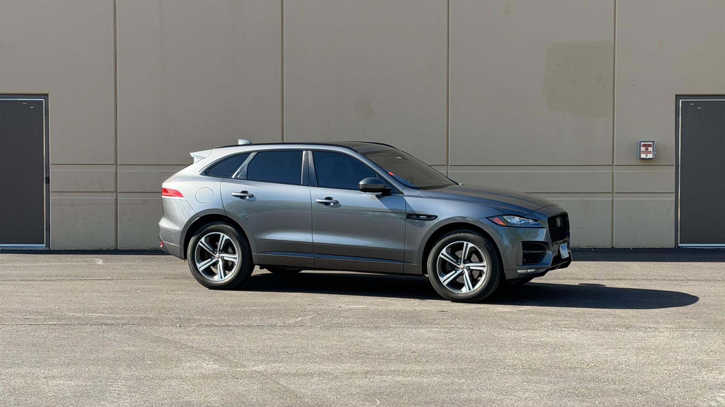 Jaguar F-PACE 2018 in Oak Lawn, IL