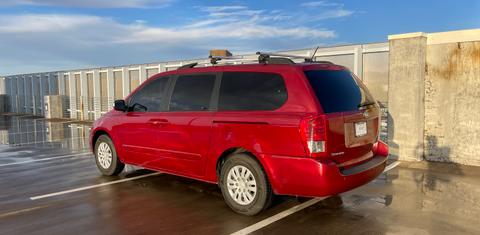 Kia Sedona 2012