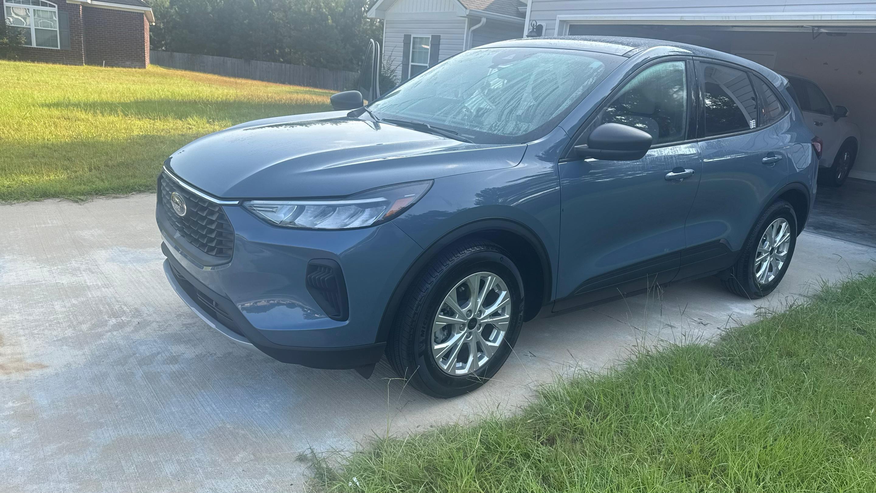 Ford Escape 2025 in Hinesville, GA