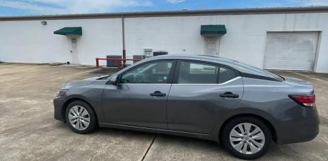 Nissan Sentra 2024