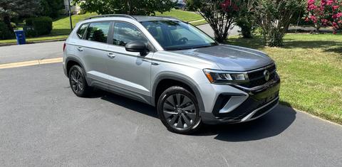 Volkswagen Taos 2024