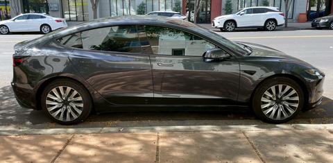 Tesla Model 3 2025