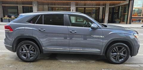 Volkswagen Atlas Cross Sport 2020 rental in Glendale, WI by Patrick C. | Turo