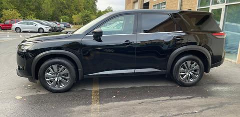 Nissan Pathfinder 2025