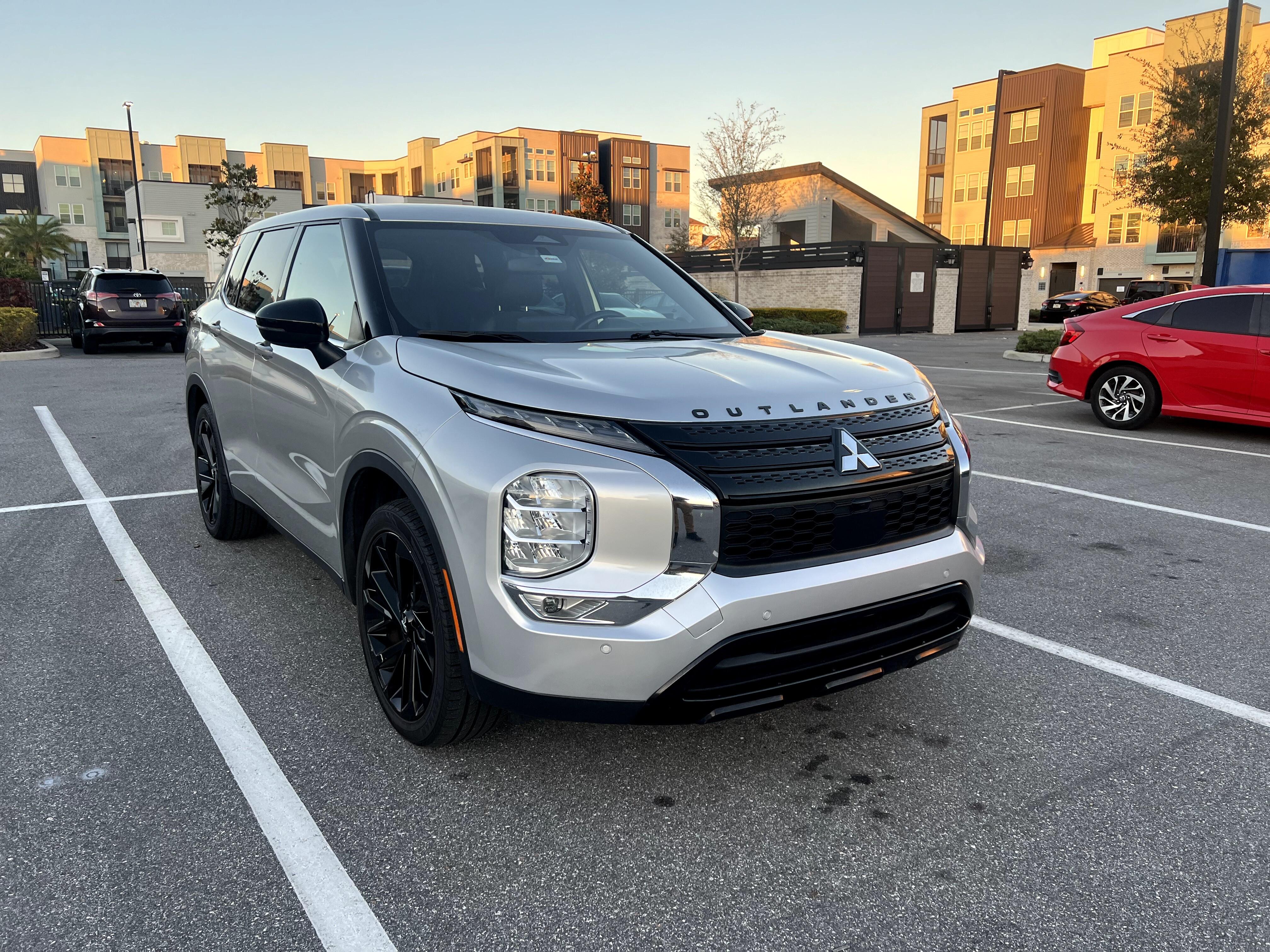 Mitsubishi Outlander 2022 in 