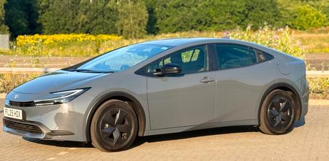 Toyota Prius 2025