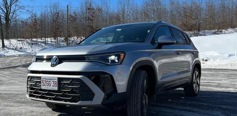 Volkswagen Taos 2025