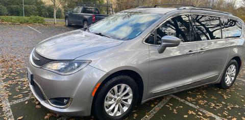 Chrysler Pacifica 2018