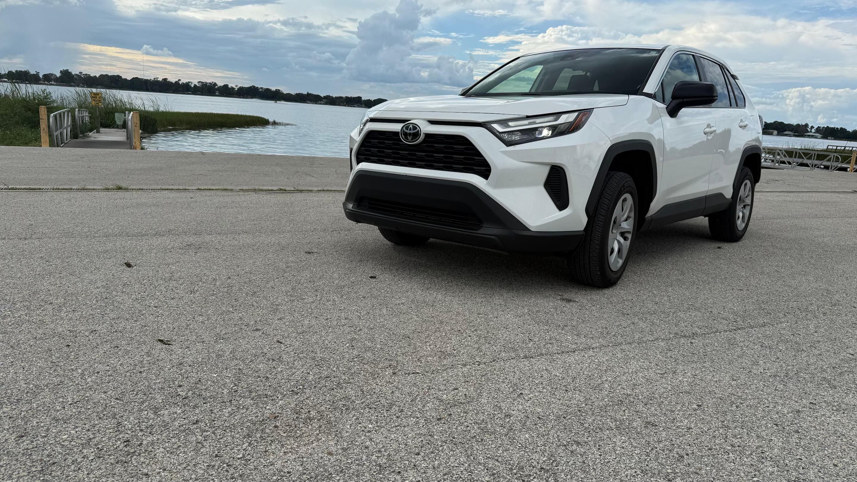 Toyota RAV4 2023 in Davenport, FL