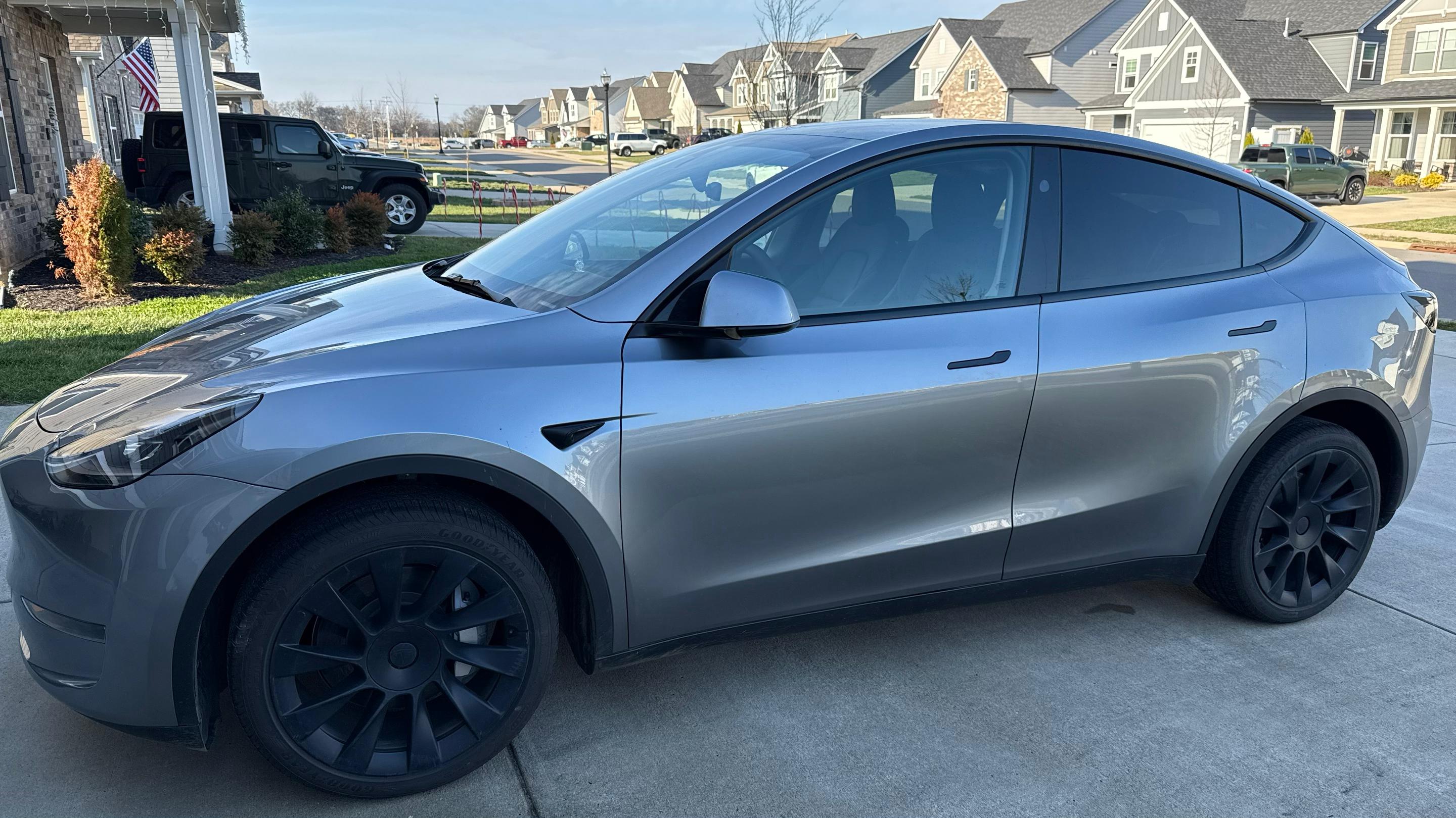 Tesla Model Y 2024 in Rockvale, TN