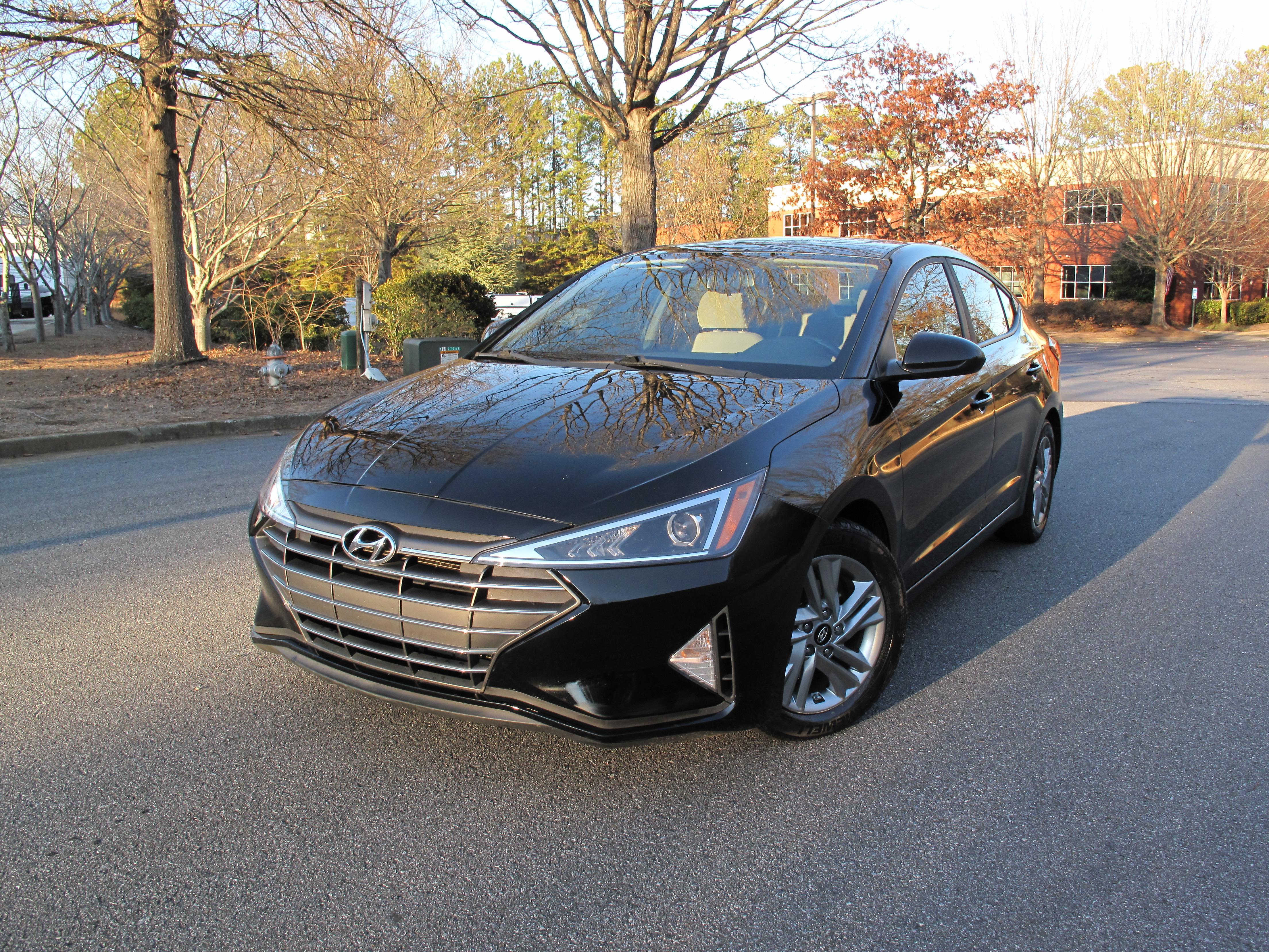 Hyundai Elantra 2019 in 