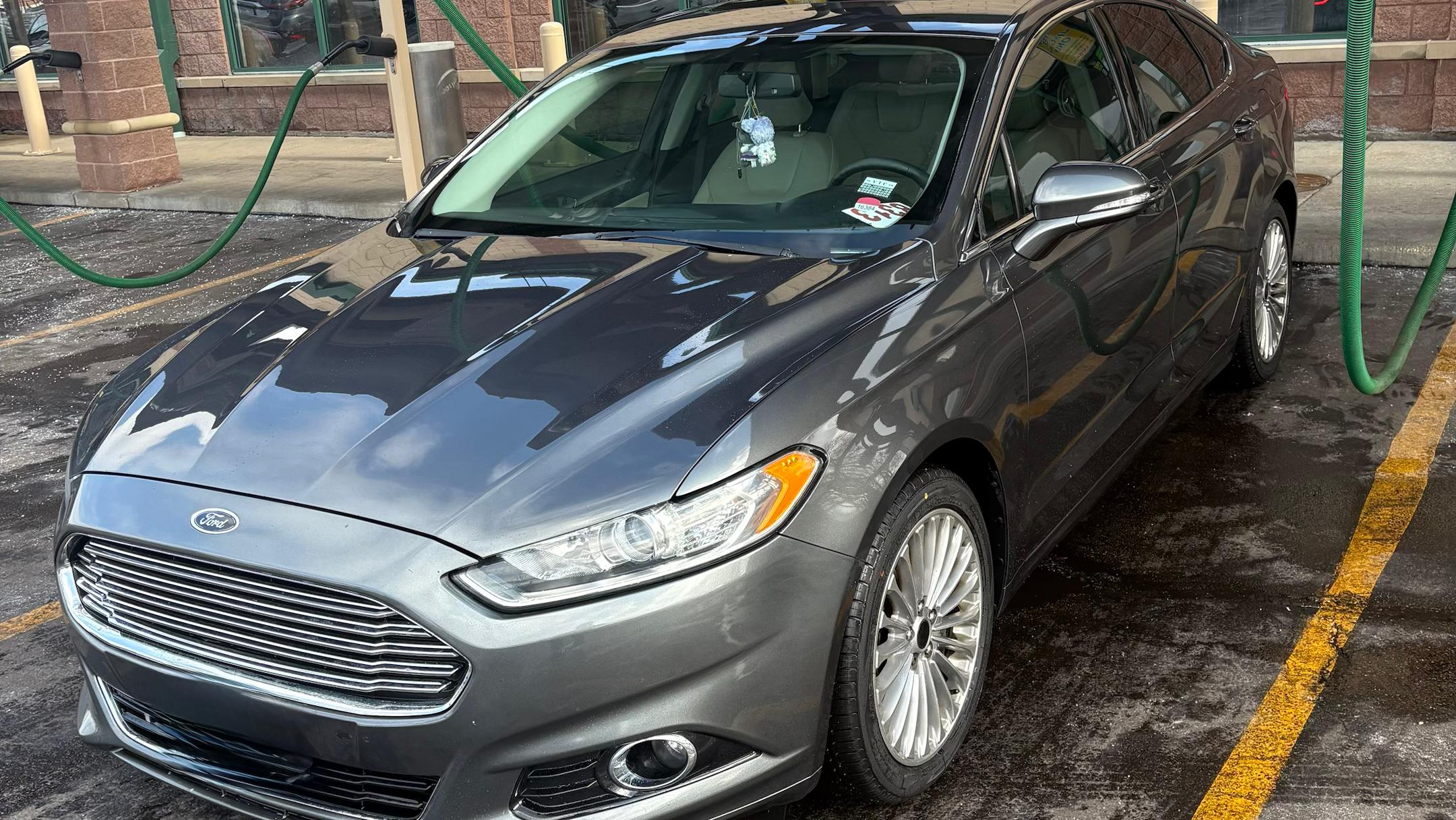 Ford Fusion 2016 in 