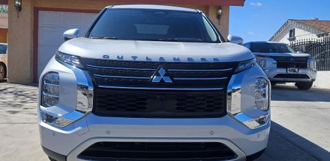 Mitsubishi Outlander 2024