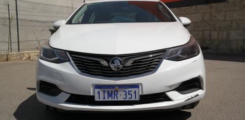 Holden ASTRA 2018