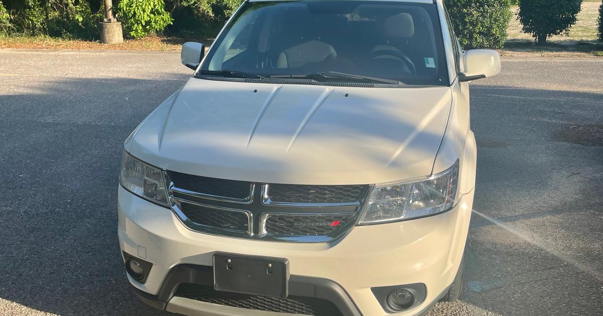 Dodge Journey 2017 rental in Mary Esther, FL by Debretta L. Turo