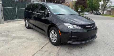 Chrysler Voyager 2023