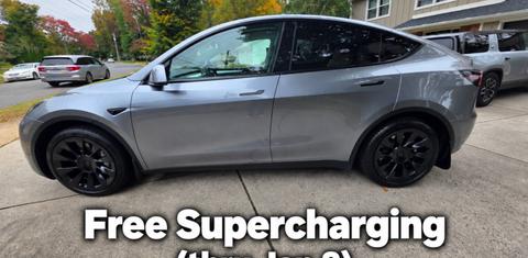 Tesla Model Y 2024