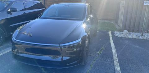 Tesla Model Y 2026