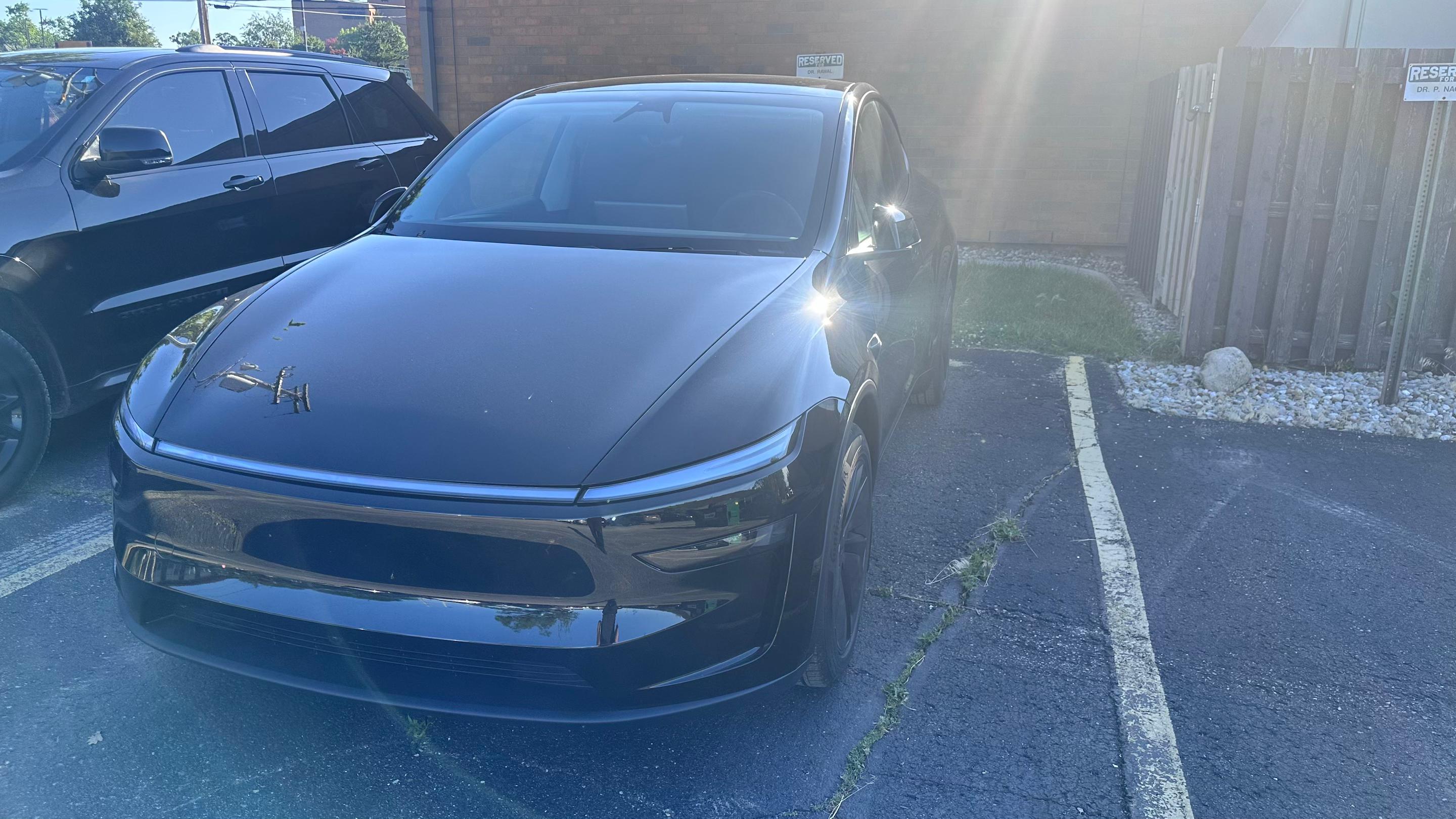 Tesla Model Y 2026 in Lansing, MI