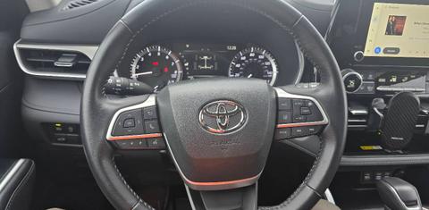 Toyota Highlander 2024