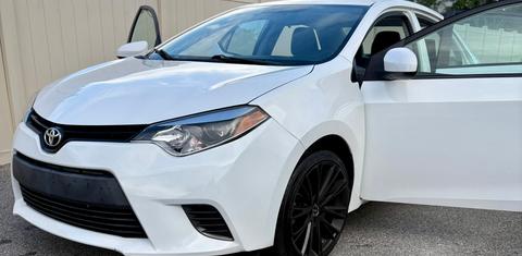 Toyota Corolla 2015
