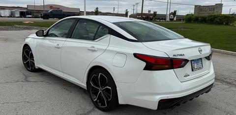 Nissan Altima 2024