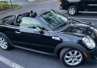 Mini Roadster car