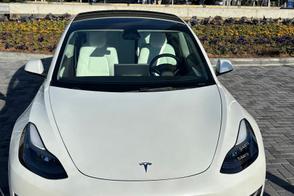 Tesla Model 3 car