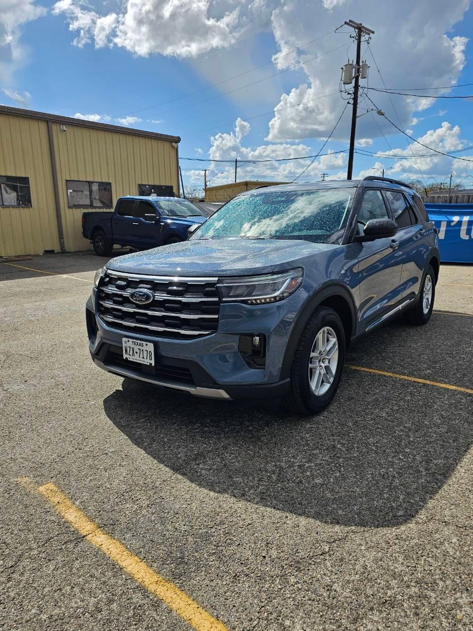 Ford Explorer 2025 in Kyle, TX