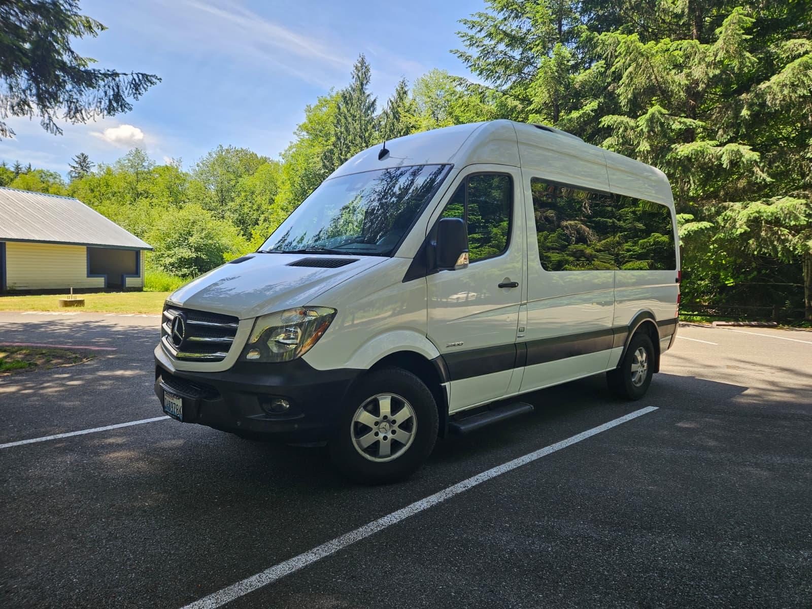 Mercedes-Benz Sprinter 2016 in Lynnwood, WA