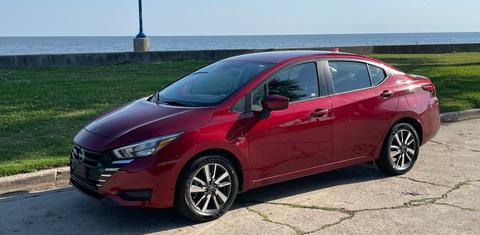 Nissan Versa 2025