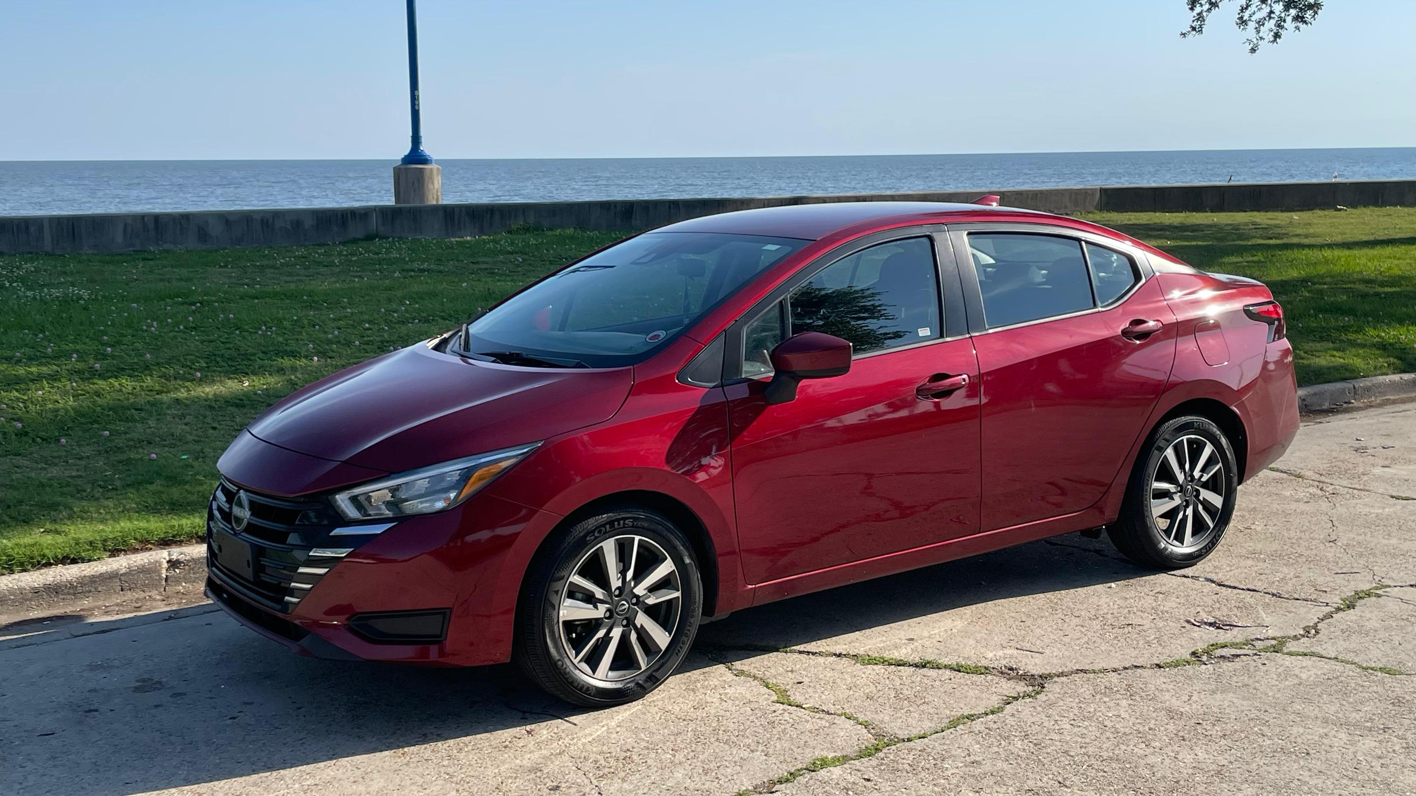 Nissan Versa 2025 in 