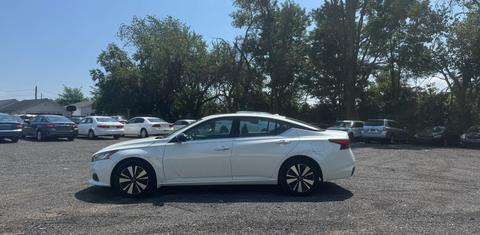 Nissan Altima 2019