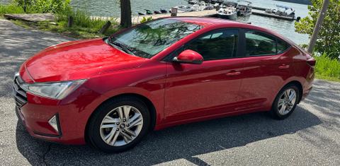 Hyundai Elantra 2019